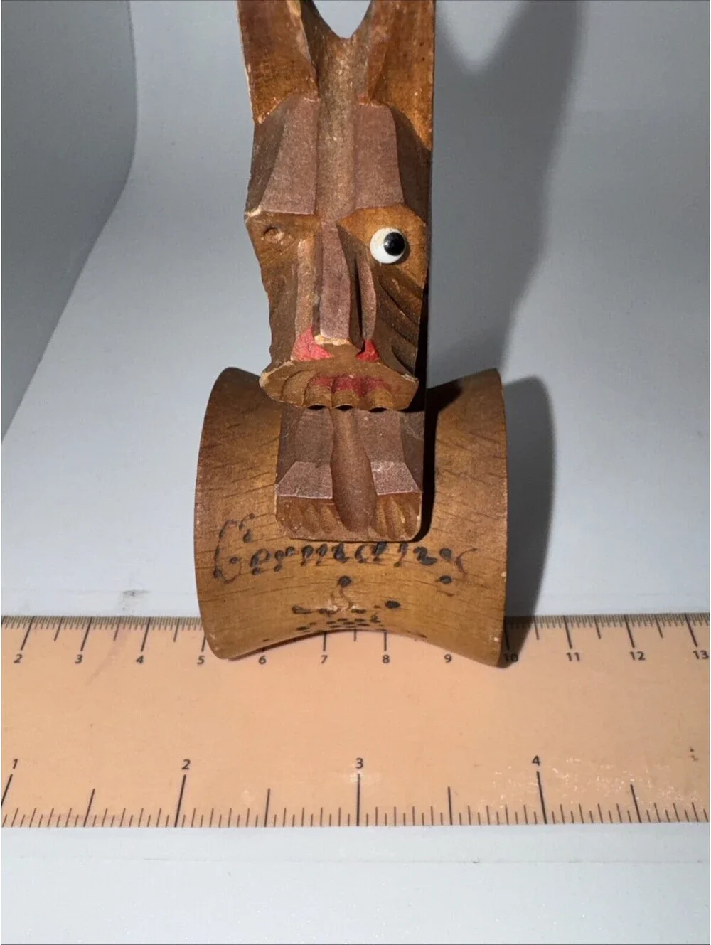 Vintage Pair Of Carved Wooden Scottie Dog Napkin Rings - Made In Germany